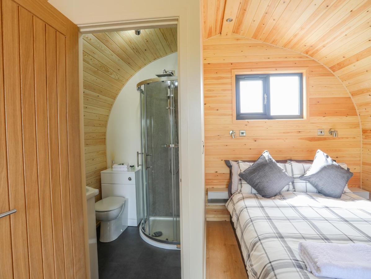 Caban Cariad Holyhead Luaran gambar